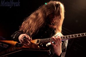 rising-steel-22-copier