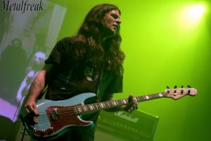 15 Monstermagnet 12 (Copier)