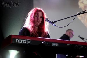 39 Crippled Black Phoenix 07 (Copier)