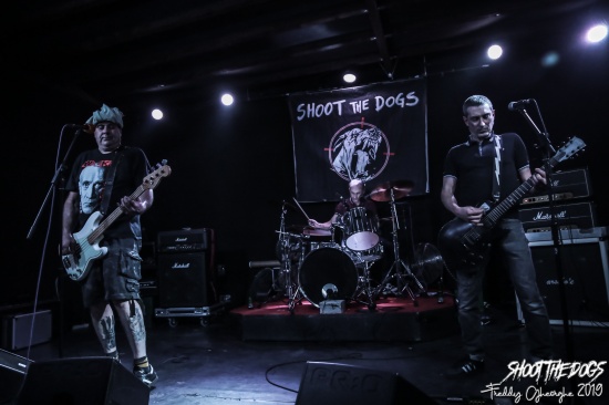 1 SHOOT THE DOGS 2019 (30)
