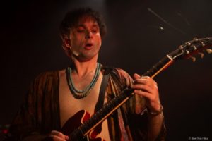 DIRTY SOUND MAGNET (25)