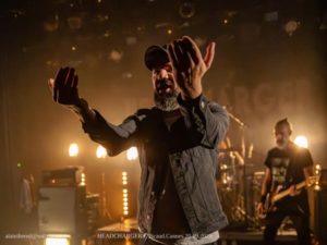 HEADCHARGER.Cannes.-01