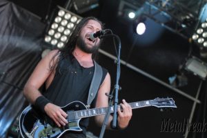 19 Svart Crown 19 (Copier)