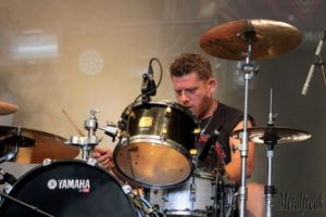 18 Black Rainbows 01 (Copier)