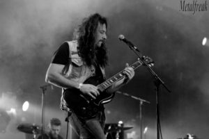 18 Black Rainbows 04 (Copier)