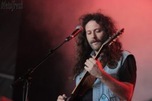 18 Black Rainbows 08 (Copier)