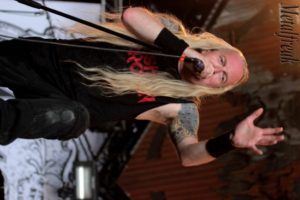 28 Memoriam 19 (Copier)