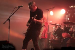 32 Dead Cross 04 (Copier)