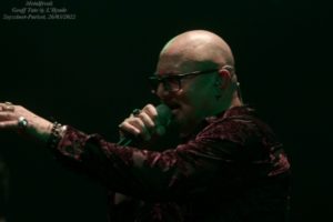 Geoff Tate 24