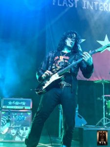 THE LAST INTERNATIONALE 26