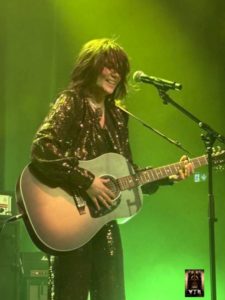 THE LAST INTERNATIONALE 6