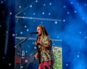 DSC01718_JoeyBertram_Tarzan&Beachwaiters