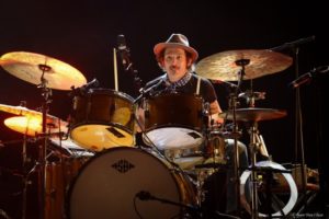 DIRTY SOUND MAGNET (11)