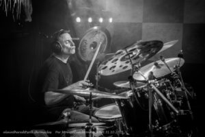 PER MOMENTUM.31.10.2025.Monster'S-08