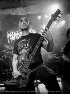 PER MOMENTUM.31.10.2025.Monster'S-32