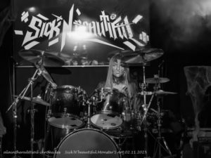 Sick N' Beautiful.02.11.2025.Monster'S-81