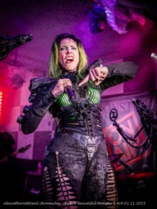 Sick N' Beautiful.02.11.2025.Monster'S-95